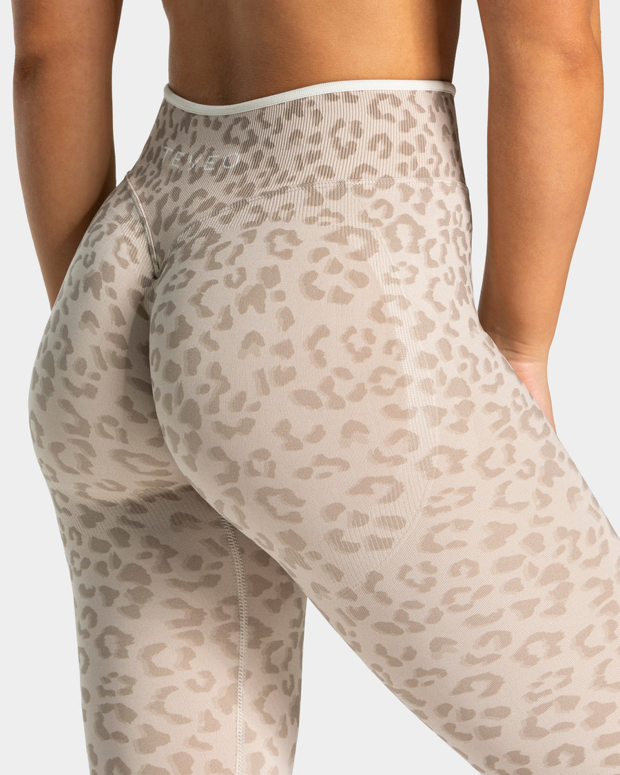 Contrastline Sculpt Scrunch Leggings "Leo Cream"