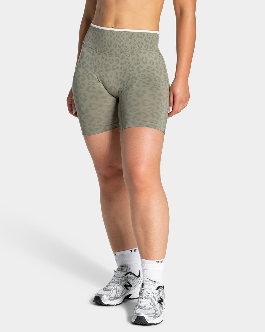 Contrastline Shorts "Leo Khaki"
