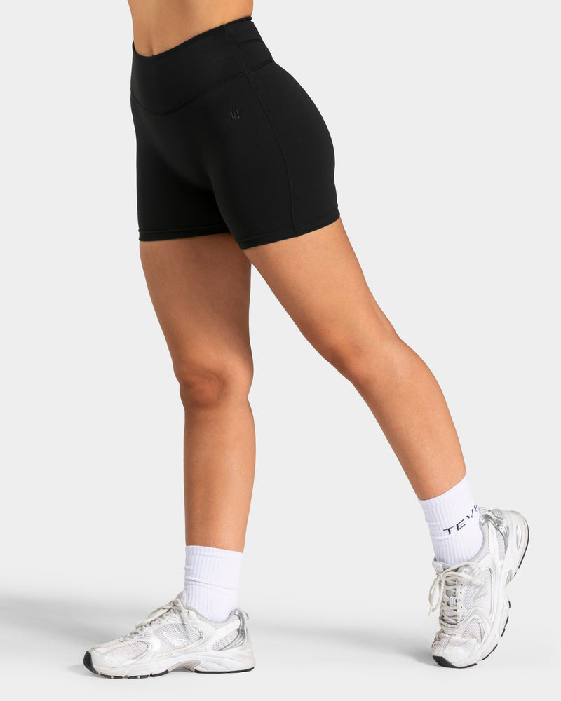 Luxmotion Sculpt Scrunch Shorts "Schwarz"