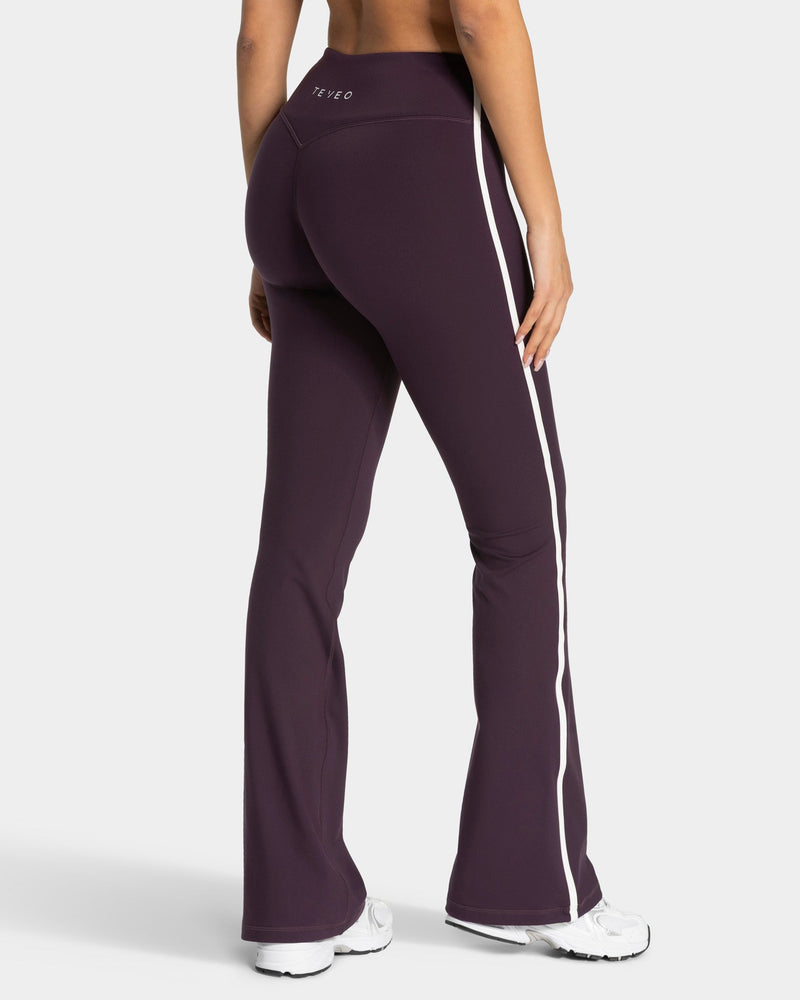 Soft Flared Leggings Tall "Blackberry"