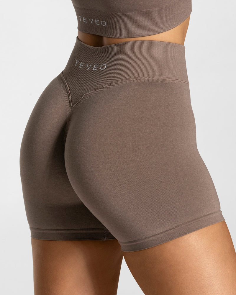 Statement Scrunch Shorts "Mokka"